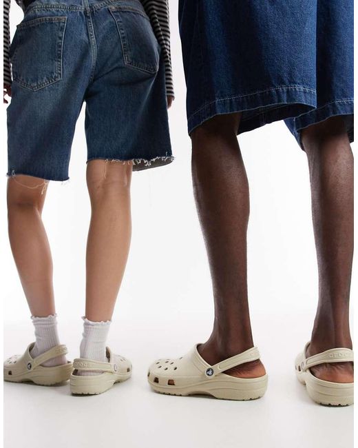 CROCSTM White Unisex Classic Clogs
