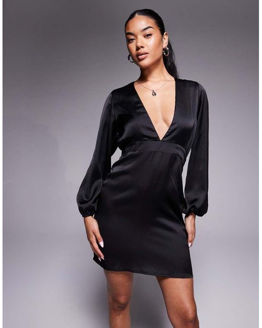 Vesper Black Plunge Neck Long Sleeve Satin Mini Dress