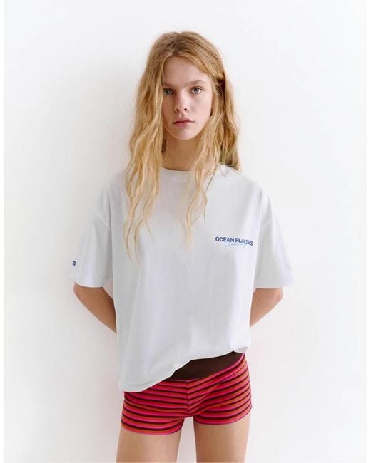Pull&Bear Red Lobster Graphic T-shirt