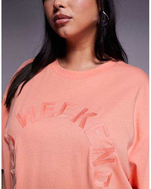 ASOS Pink Weekend collective curve – t-shirt