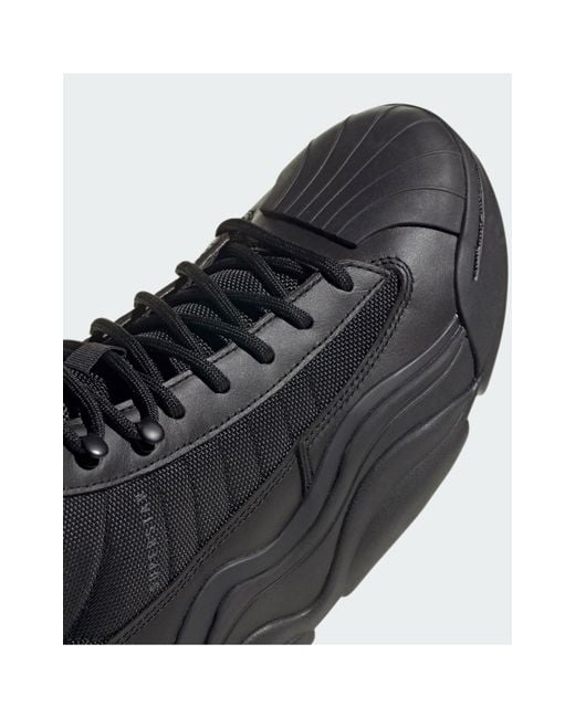 Botas negras superstar millencon de adidas Originals de color