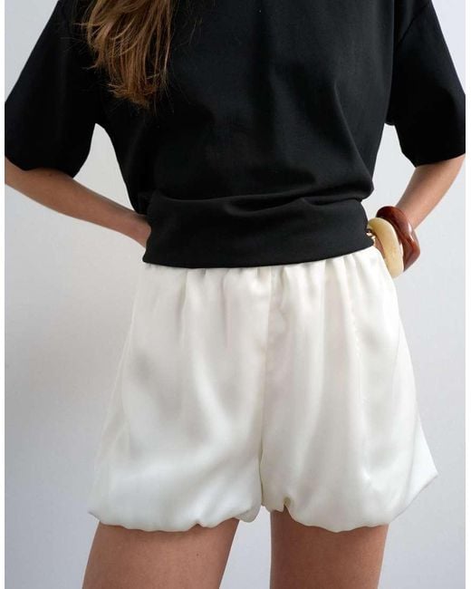 TOPSHOP Gray Satin Bubble Shorts
