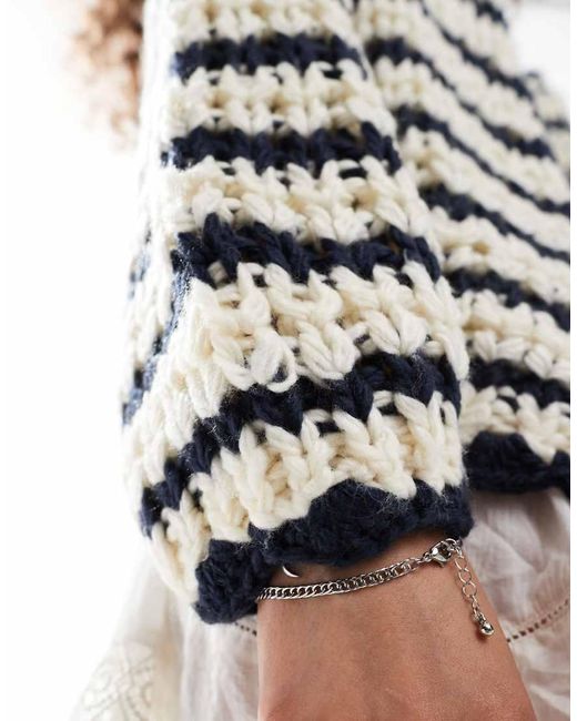 Bailey Rose White Chunky Knit Open Cardigan