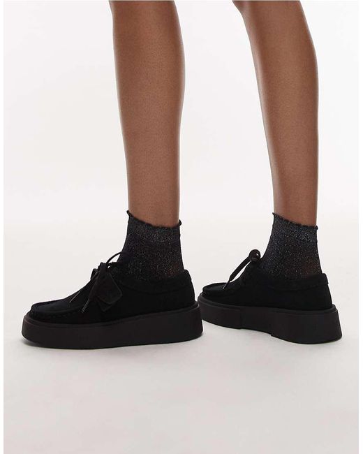 Clarks Black Torview Suede Shoe