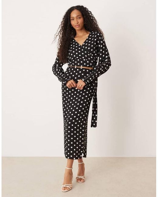 ASOS Blouse Met Overslag, Lange Mouwen En Stippen, Deel Van Co-Ord Set in het Black