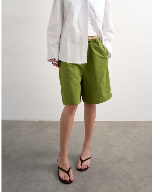 TOPSHOP White Longline Cargo Short With Bungee Cords