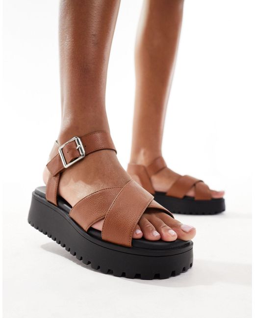 Schuh Brown Wide Fit Tera Cross Strap Sandals