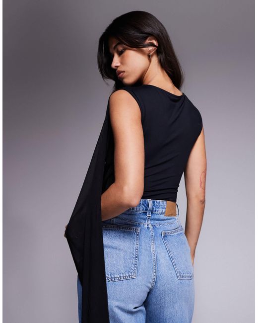 ASOS Blue – geschmeidiger body