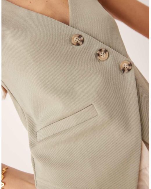 Top Estilo Chaleco Asimétrico De ASOS de color Natural
