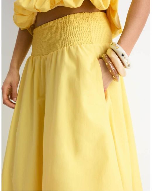 Stradivarius Yellow Poplin Balloon Long Skirt