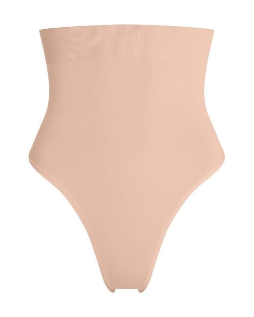 Hunkemöller Natural Seamless Enhancing High Waisted Thong