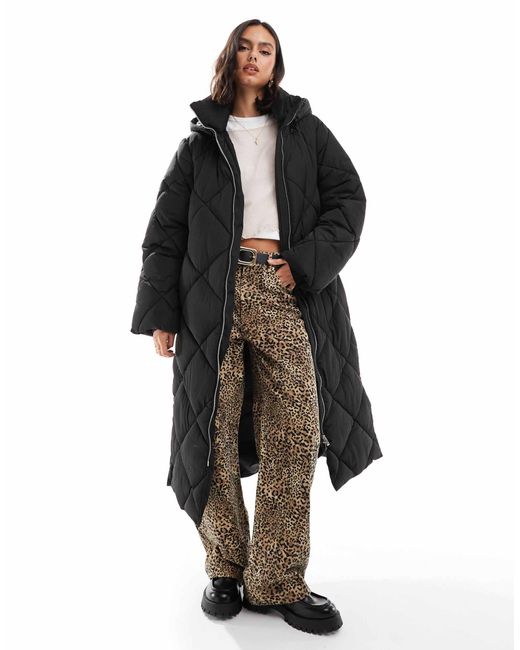 Miss Selfridge Black – gesteppter maxi-puffermantel