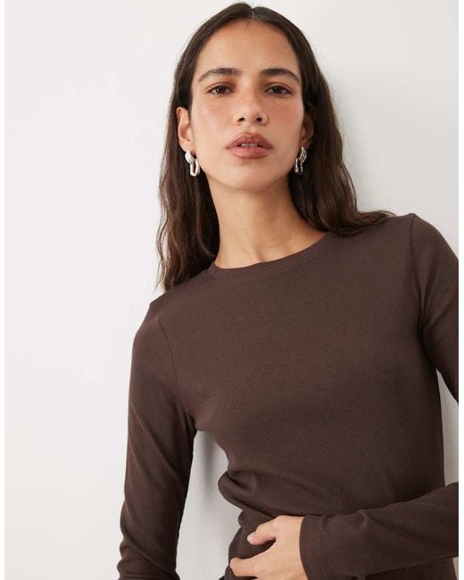 JJ Rebel Brown Ribbed Long Sleeved Top