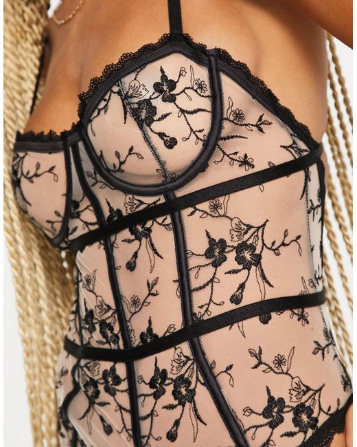 Body style corset à balconnet avec imprimé floral effet tatouage Lost Ink en coloris Black