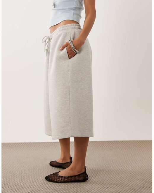 ASOS Natural Elasticated Wide Leg Bermuda Shorts