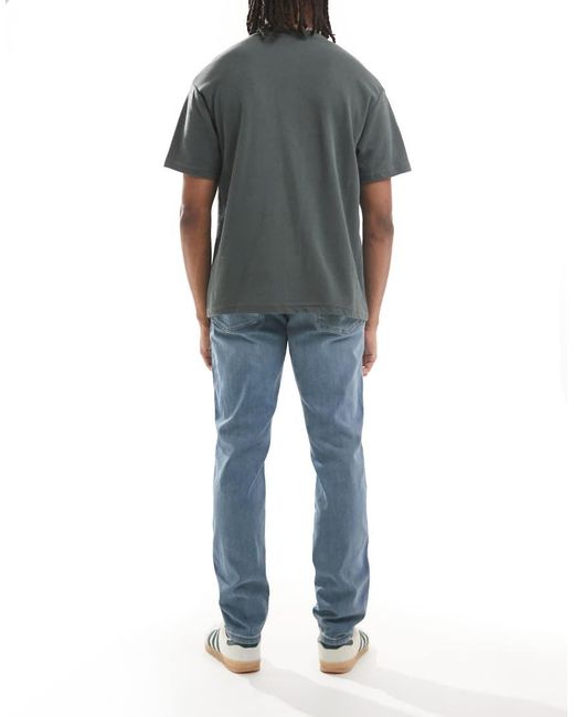 Wrangler Blue River Regular Tapered Fit Jeans for men