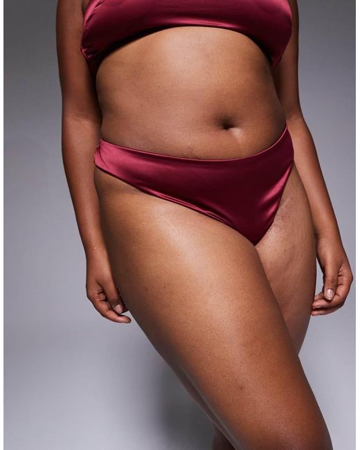 Tanga De Pernera Alta De Malla Y Satén Liso Brooke De Asos Design Curve-Rojo ASOS de color Red