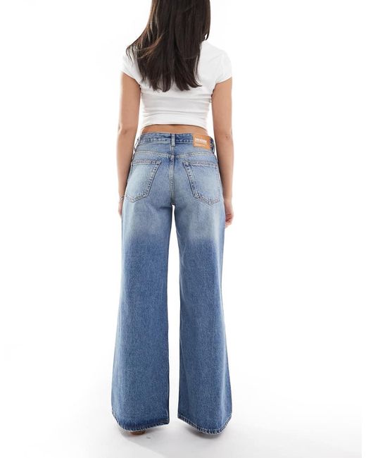 Dr. Denim Rhue in het Blue