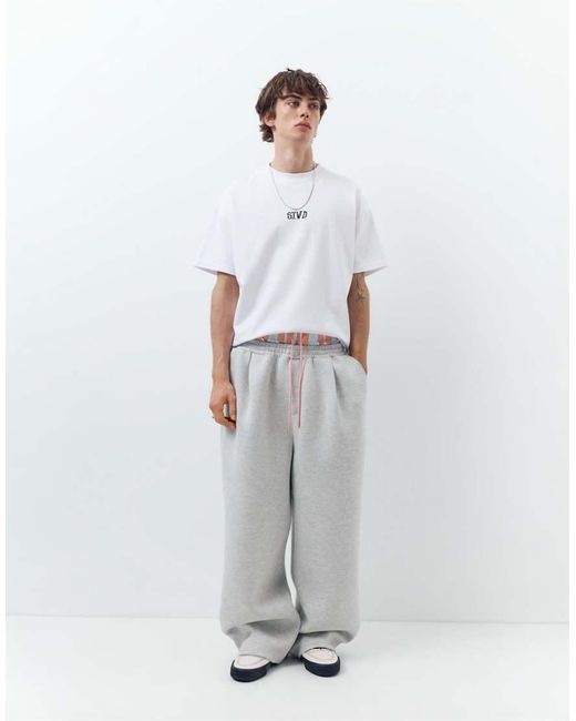 Pull&Bear White Stwd Graphic T-shirt for men