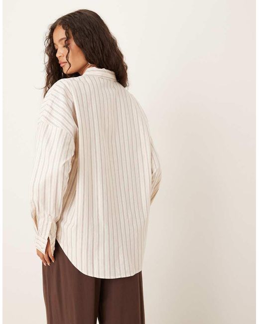 Camisa Oxford Color Crema A Rayas Burdeos De Corte Boyfriend Extragrande De -Blanco Aware de color Natural