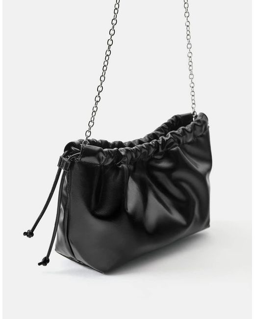 Borsa A Secchiello Nera di Pull&Bear in Black