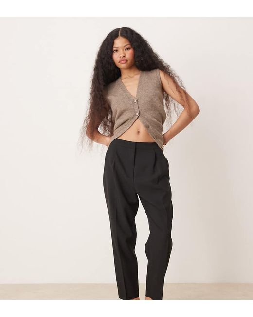 Pantalones De Sastre Negros De Corte Tapered De Asos Design Petite ASOS de color Black