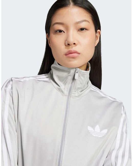 Chaqueta De Chándal Gris De Corte Suelto Adicolor Classic Firebird De Adidas Originals de color Gray