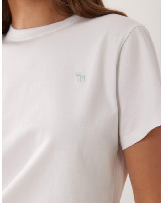 Abercrombie & Fitch White Icon Logo Everyday T-shirt