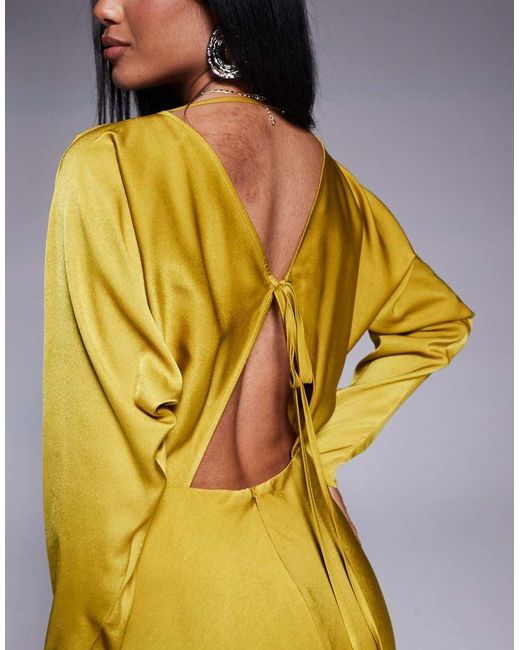 ASOS Midi Jurk Met Vleermuismouwen En Gestrikte Voorkant in het Multicolor