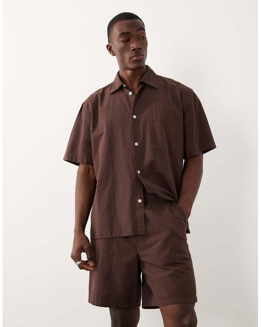 SELECTED Brown Seersucker Shorts for men