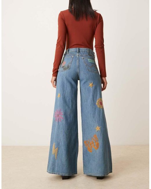 Wrangler Blue X Lainey Wilson Embroidered Wide Leg Jeans