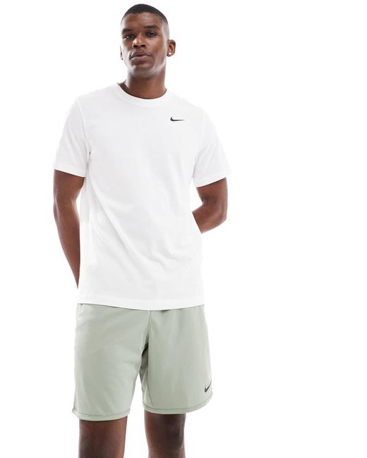 Totality - short en maille dri-fit 7 pouces - clair Nike pour homme en coloris Gray