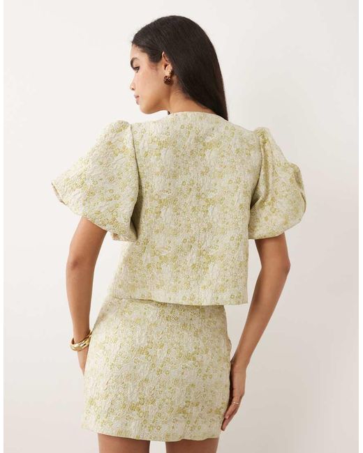 Vila Natural Short Sleeve Tapestry Floral Jacquard Top Co-Ord