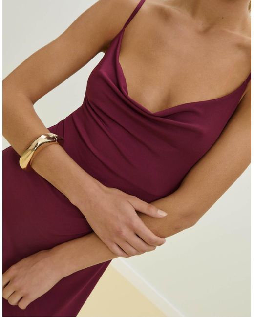 Stradivarius Red – kurzes kleid mit weich fallendem dekolleté