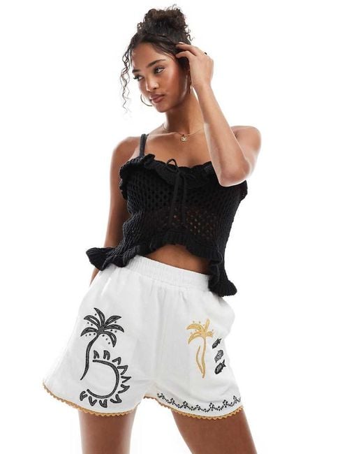 Stradivarius White Co Ord Summer Print Embroidery Short
