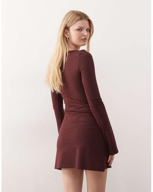 Weekday Mini Jurk Met Boothals En Lange Mouwen in het Purple