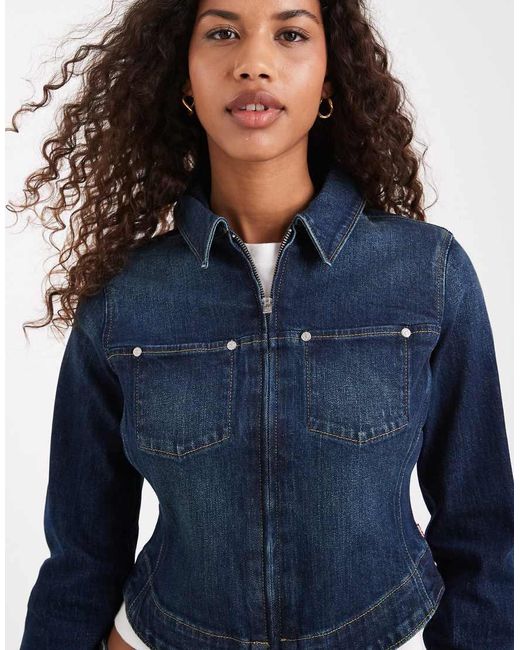 Levi's Blue Fitted Denim Trucker Jacket