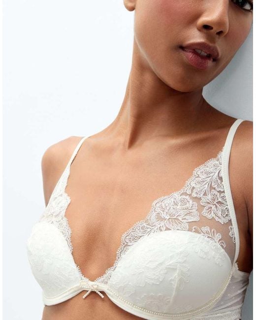 Intimissimi White From The Boudoir Elena Balconette Bra