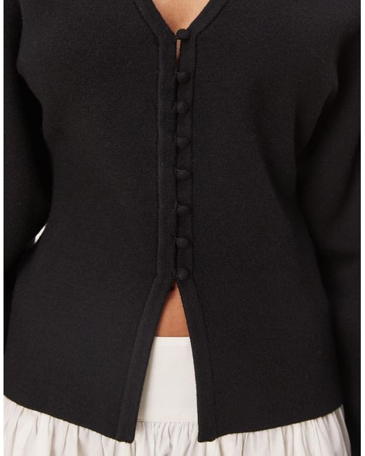 Gina Tricot Black – kompakte strickjacke