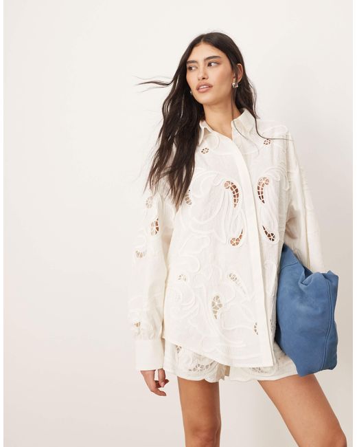 ARRANGE Natural Cotton Mirrored Floral Embroidered Cutwork Shorts Co-ord