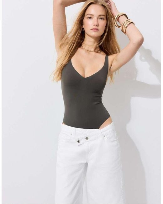 Stradivarius White Compressor Bodysuit