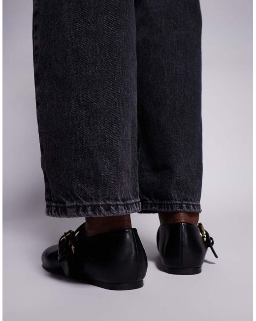 Public Desire Public Desire in het Black