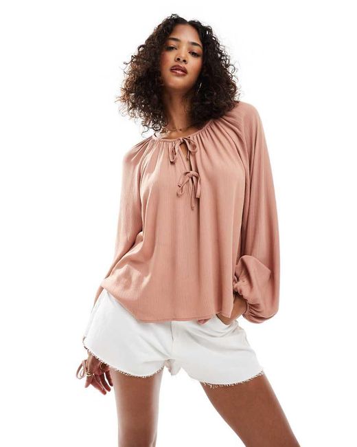 Blusa Bohémien Color Cioccolato Con Maniche A Palloncino E Laccio Sul Davanti di Miss Selfridge in White
