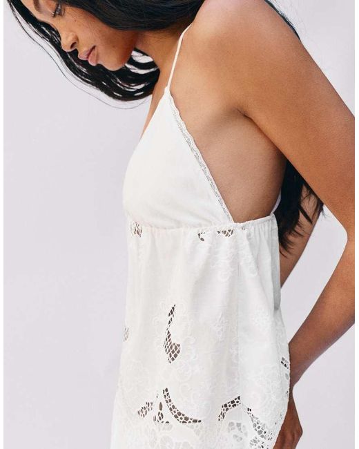 Pull&Bear White Embroidered Halter Top