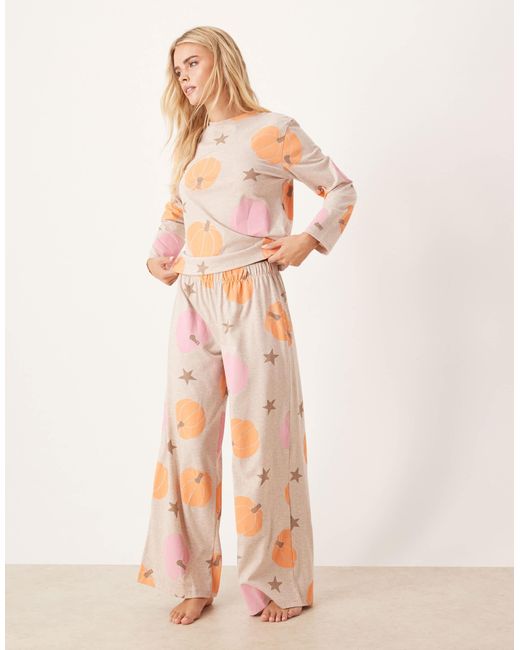 ASOS Pink Asos design petite – pyjama mit kürbismuster, aus langärmligem oberteil und hose