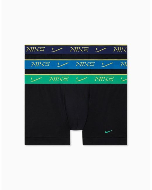 Nike Essential in het Black voor heren