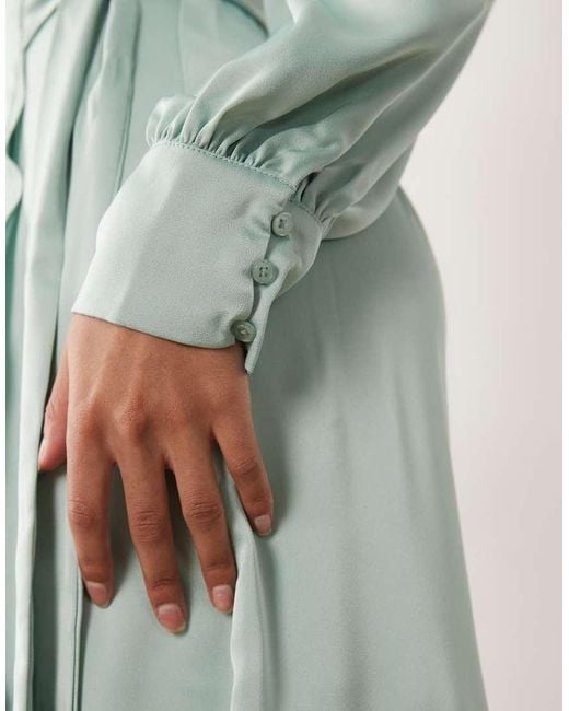 Vila Green Long Sleeve Satin Wrap Midi Dress