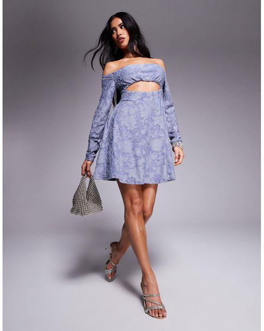 Robe courte en dévoré façon ensemble à encolure bardot ASOS en coloris Purple