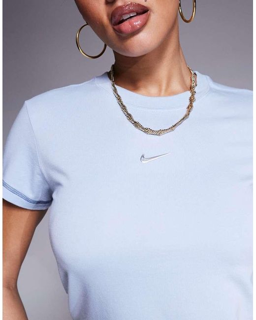 Nike Gray Chill Gym Life Swoosh Baby Cropped T-shirt