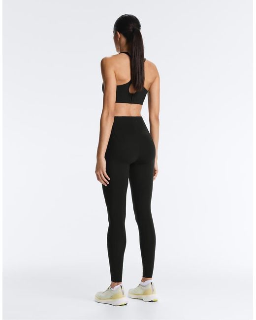 Oysho Black Compressive Raise Up Ankle-Length Leggings